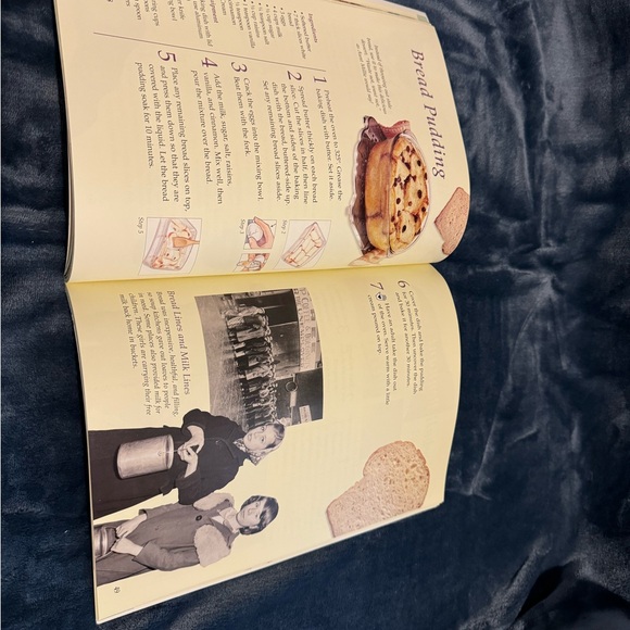 American Girl Book - Kits Friendship Fun - Picture 3 of 4